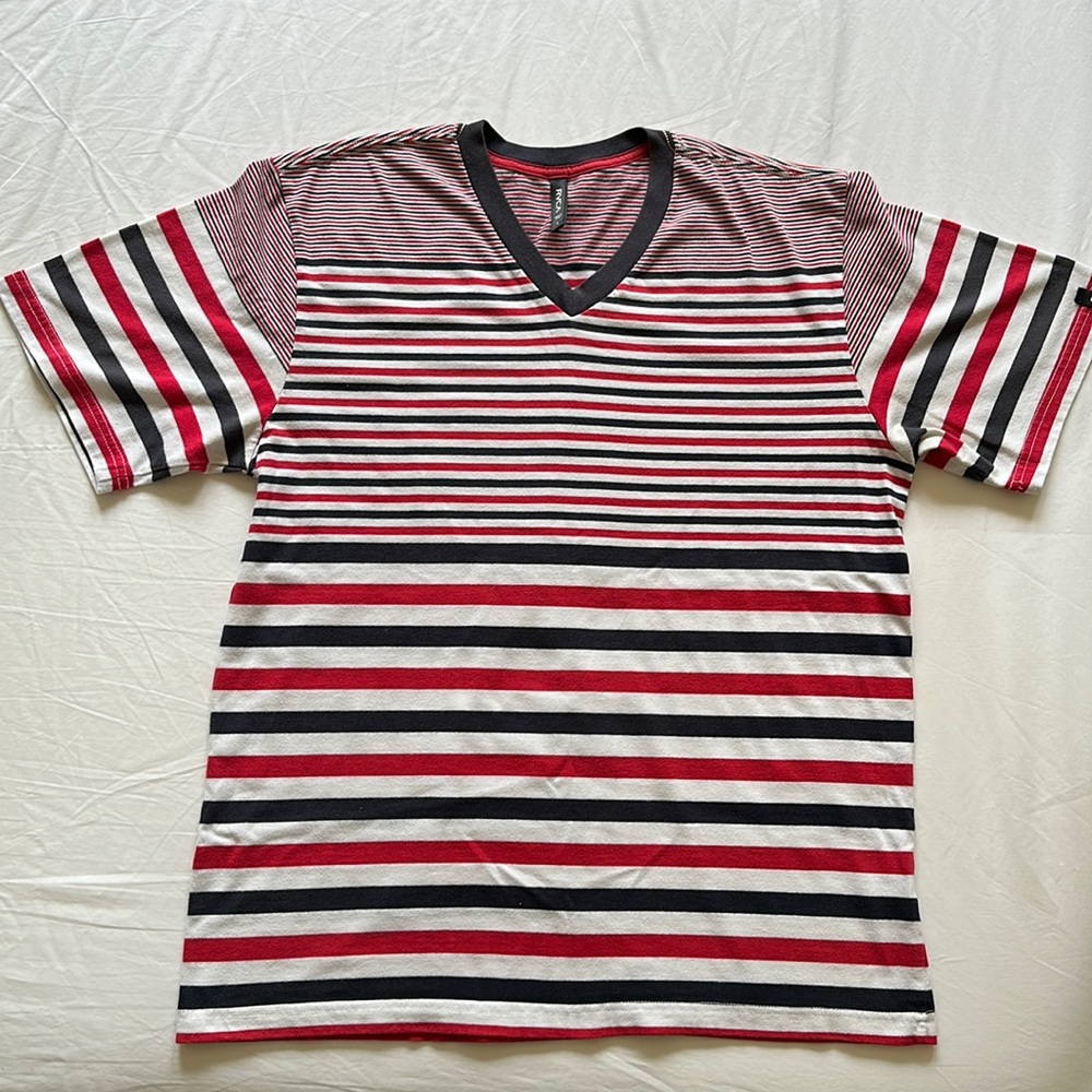 RVCA t-shirt